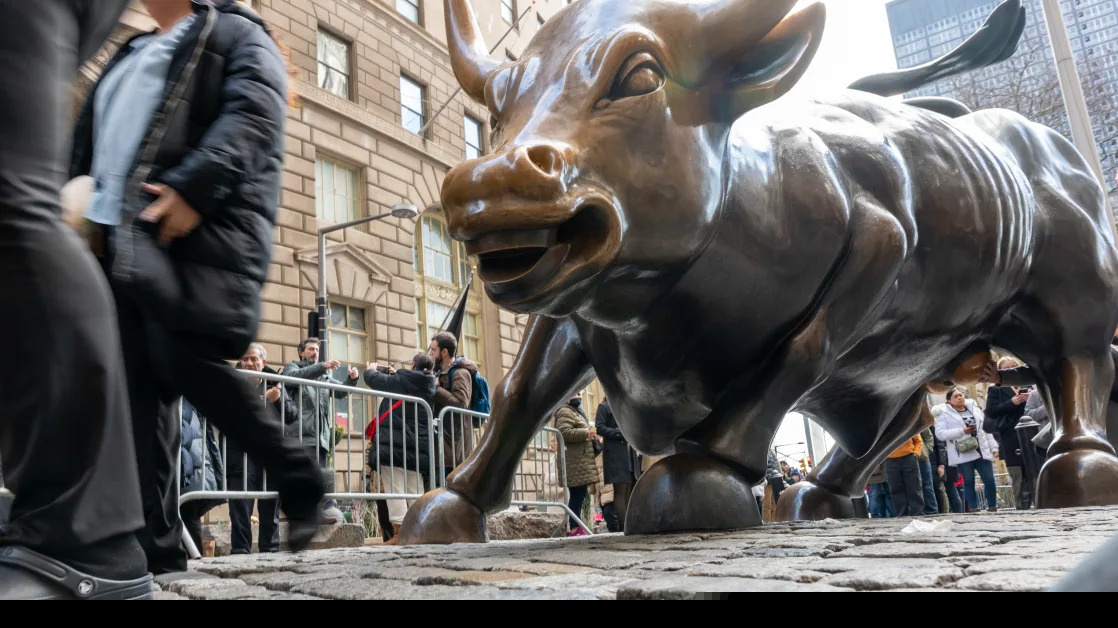 Stocks have a mixed day on news Trump might declare an 'economic emergency'