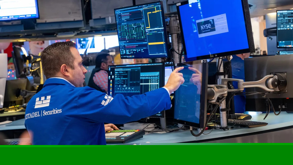 Stock market today: Indexes mixed as traders take in Fed minutes, mull rate outlook