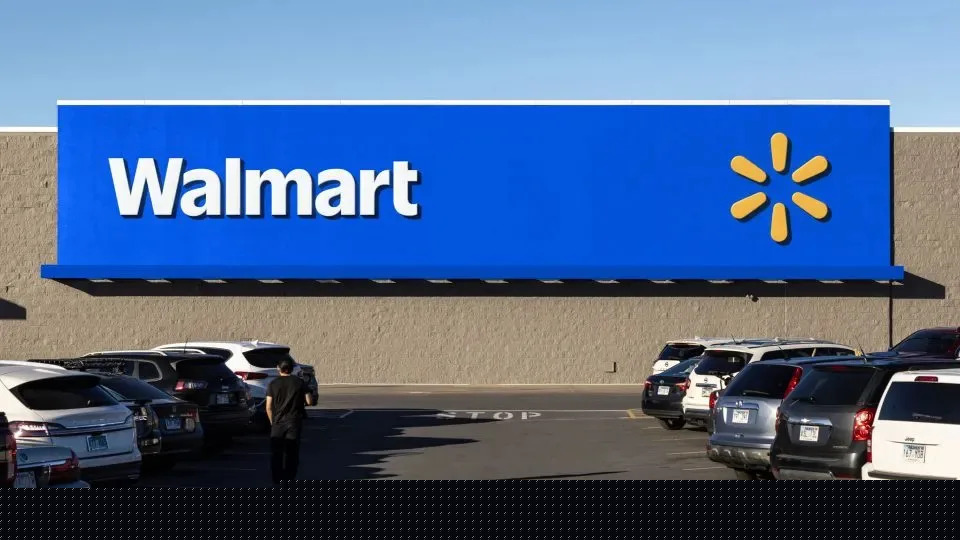 Walmart is getting its first logo ‘refresh’ in 17 years—and its marketing chief explains why