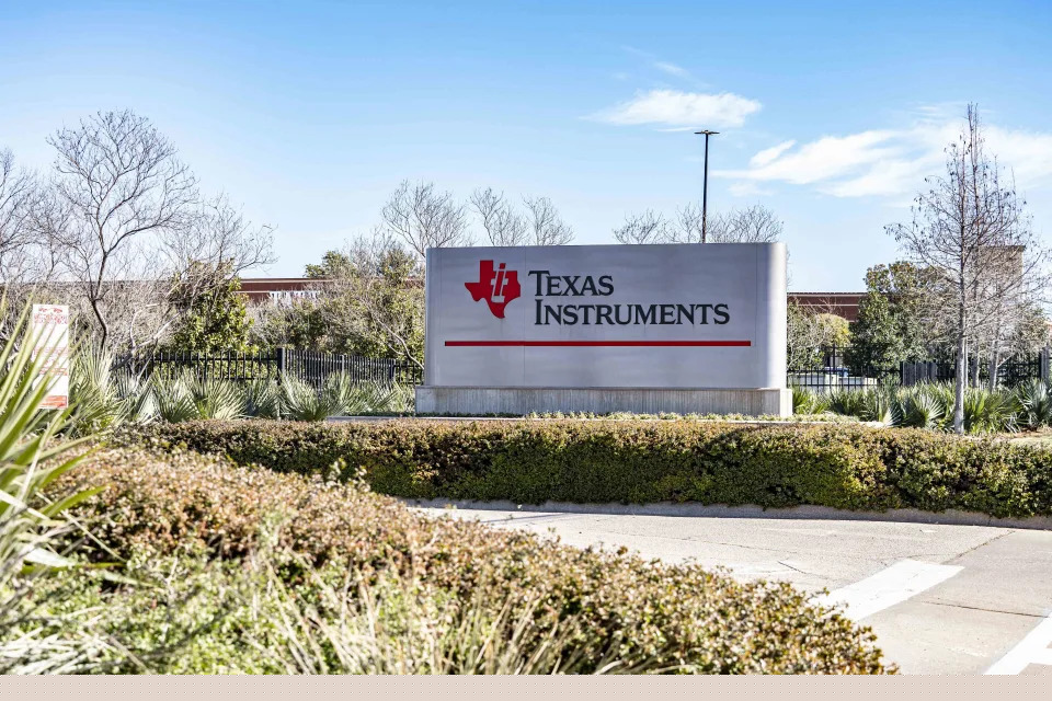 Texas Instruments Stock Slides as Earnings Forecast Underwhelms
