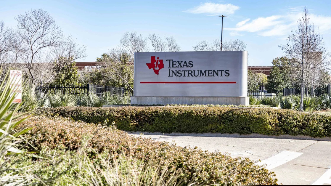 Texas Instruments Stock Slides as Earnings Forecast Underwhelms