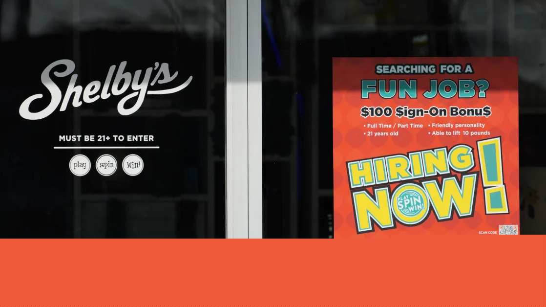 Fewer Americans apply for jobless benefits last week as labor market shows continued strength