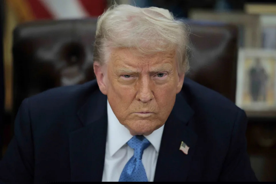 US Stock Futures Drop as Trump Implements Tariffs