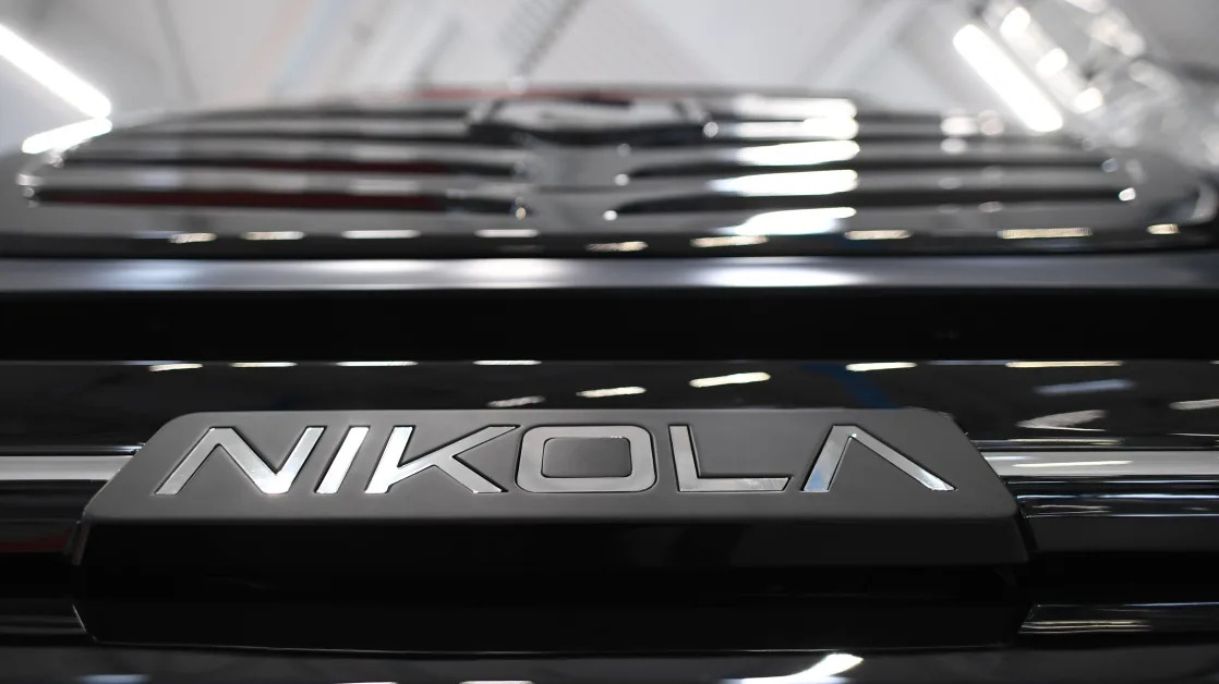 Nikola Exploring Bankruptcy, WSJ Reports, Sending Stock Tumbling