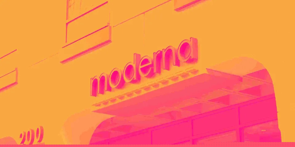 3 Reasons MRNA is Risky and 1 Stock to Buy Instead