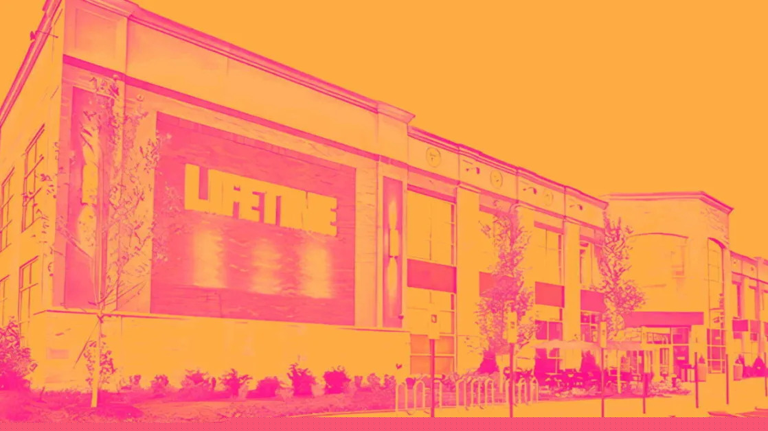 Life Time (NYSE:LTH) Reports Q4 In Line With Expectations, Stock Soars
