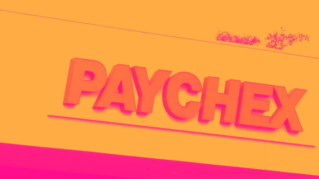 2 Reasons to Avoid PAYX and 1 Stock to Buy Instead