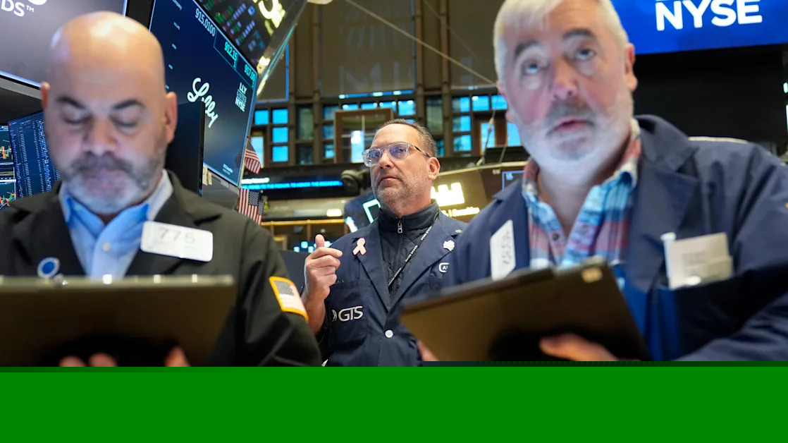 Stock market today: Dow sinks, S&P 500 posts worst day of 2025 after Trump forges ahead on tariffs