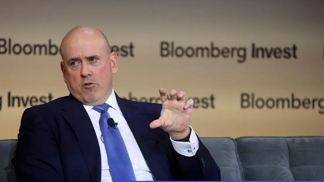 Carlyle CEO Harvey Schwartz tells investors to ‘buckle up’ for tariff uncertainty as stock market wipes away ‘Trump rally’ gains