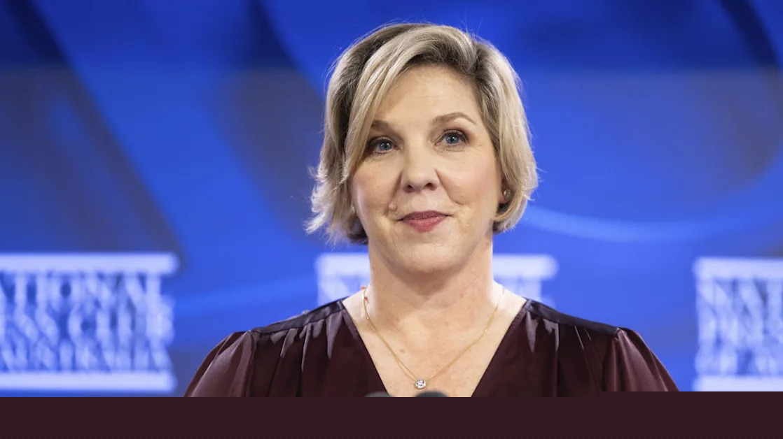 As Tesla stock plummets, boardroom insider and Elon Musk supporter Robyn Denholm piles on the pain