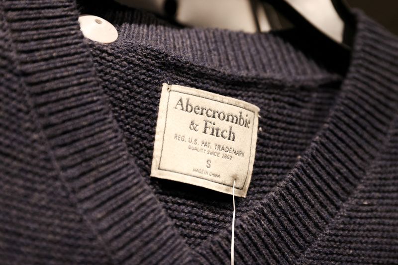 Abercrombie & Fitch expects tepid sales growth, margins as tariffs loom