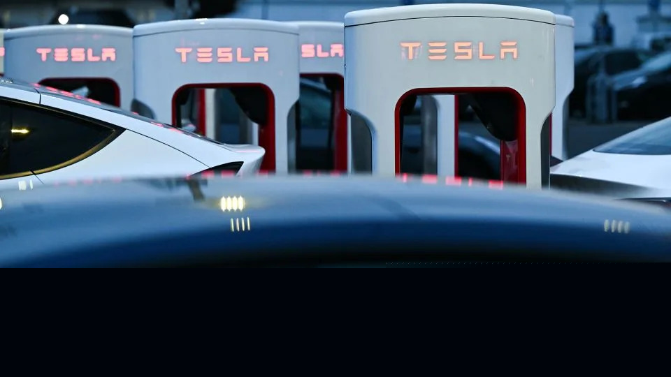 Wall Street is turning its back on Elon Musk