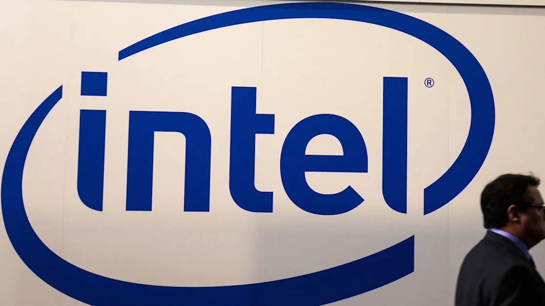 Stock of the Day: Intel spikes 5% after proposal for major AI firms to run company's chipmaking foundry