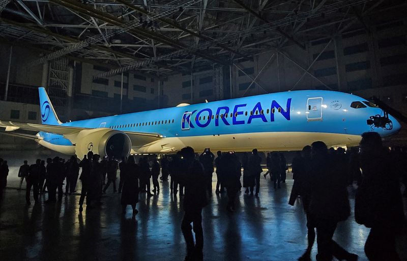 Korean Air to finalise Boeing plane order soon, highlighting US-S.Korea ties