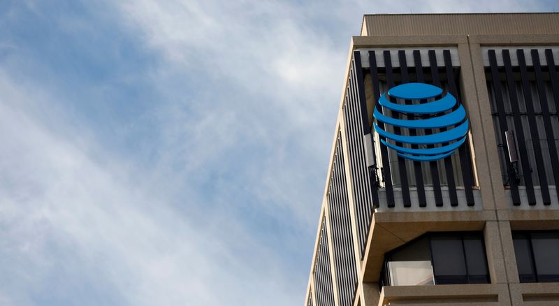 AT&T in talks to buy Lumen’s consumer fiber unit, Bloomberg News reports